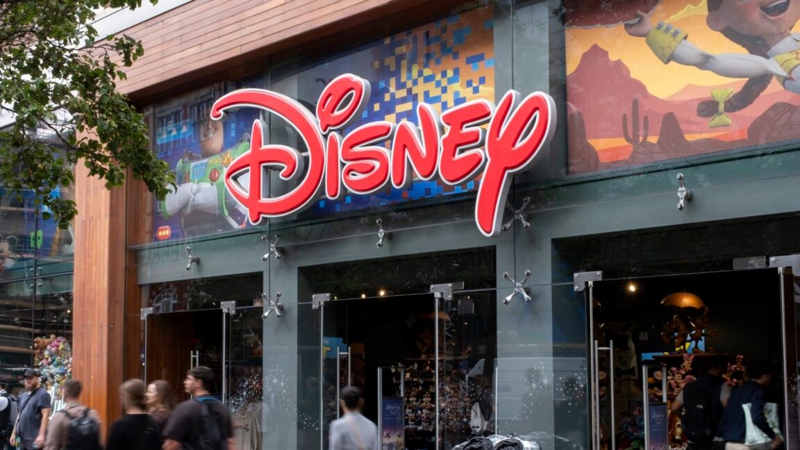 Trump admin fights ABC lawsuit as watchdogs worry Disney will settle with FCC