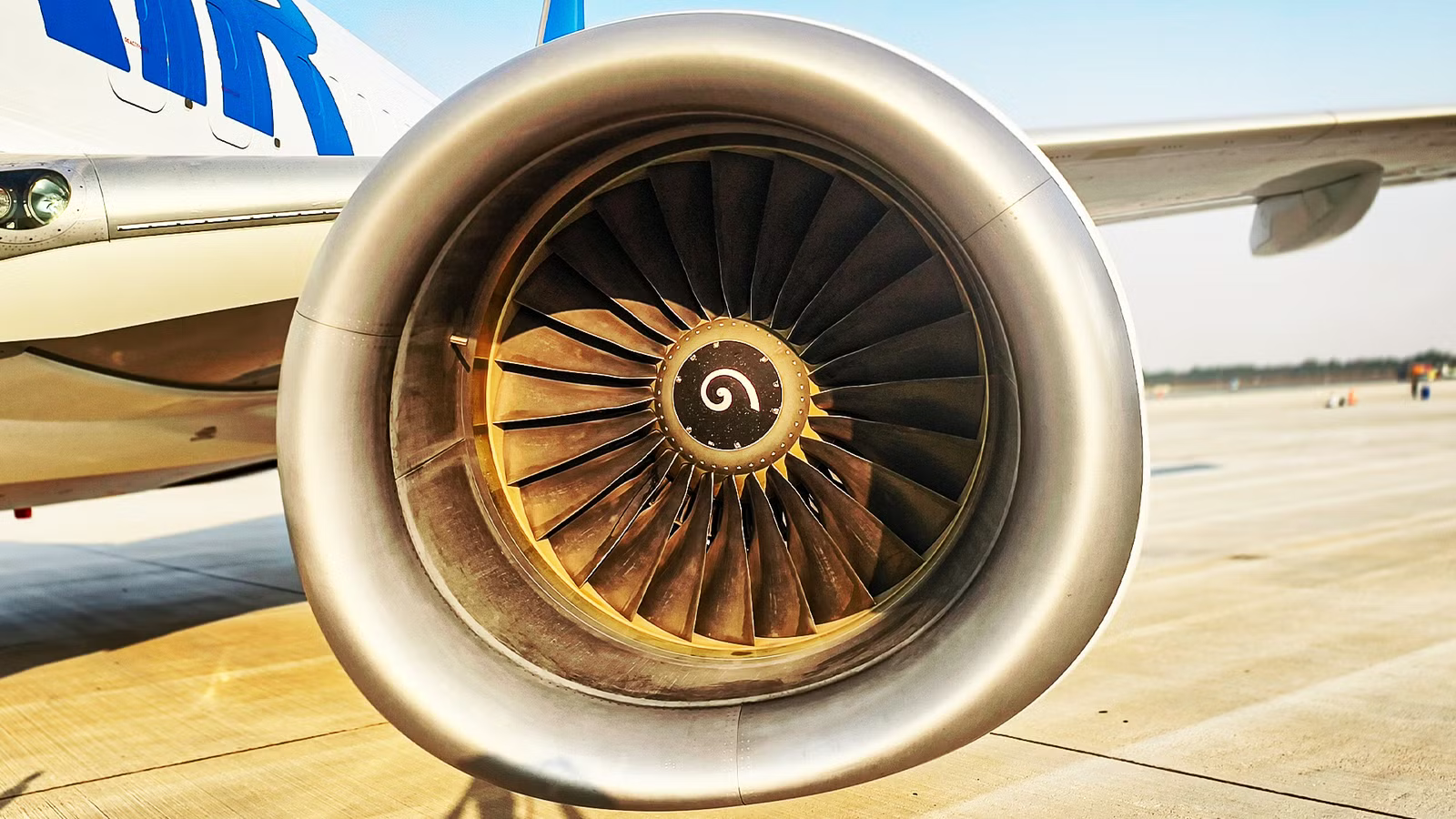 What A Retired Boeing 737’s Engines Are Actually Worth