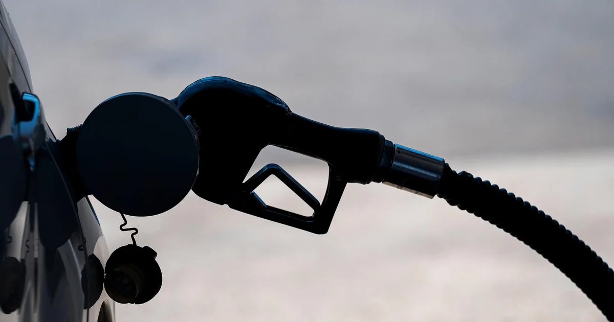 Oil prices could hit $120, analysis finds, as Americans absorb $100 billion fuel hit