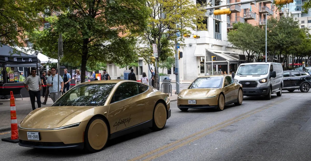 Tesla Cybercab doesn’t have any manual controls — but it does have a virtual joystick