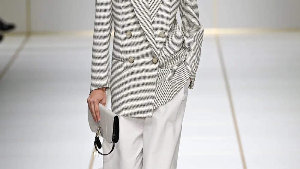 Giorgio Armani Spring 2027 Ready-to-Wear Runway, Fashion Show and Collection Review