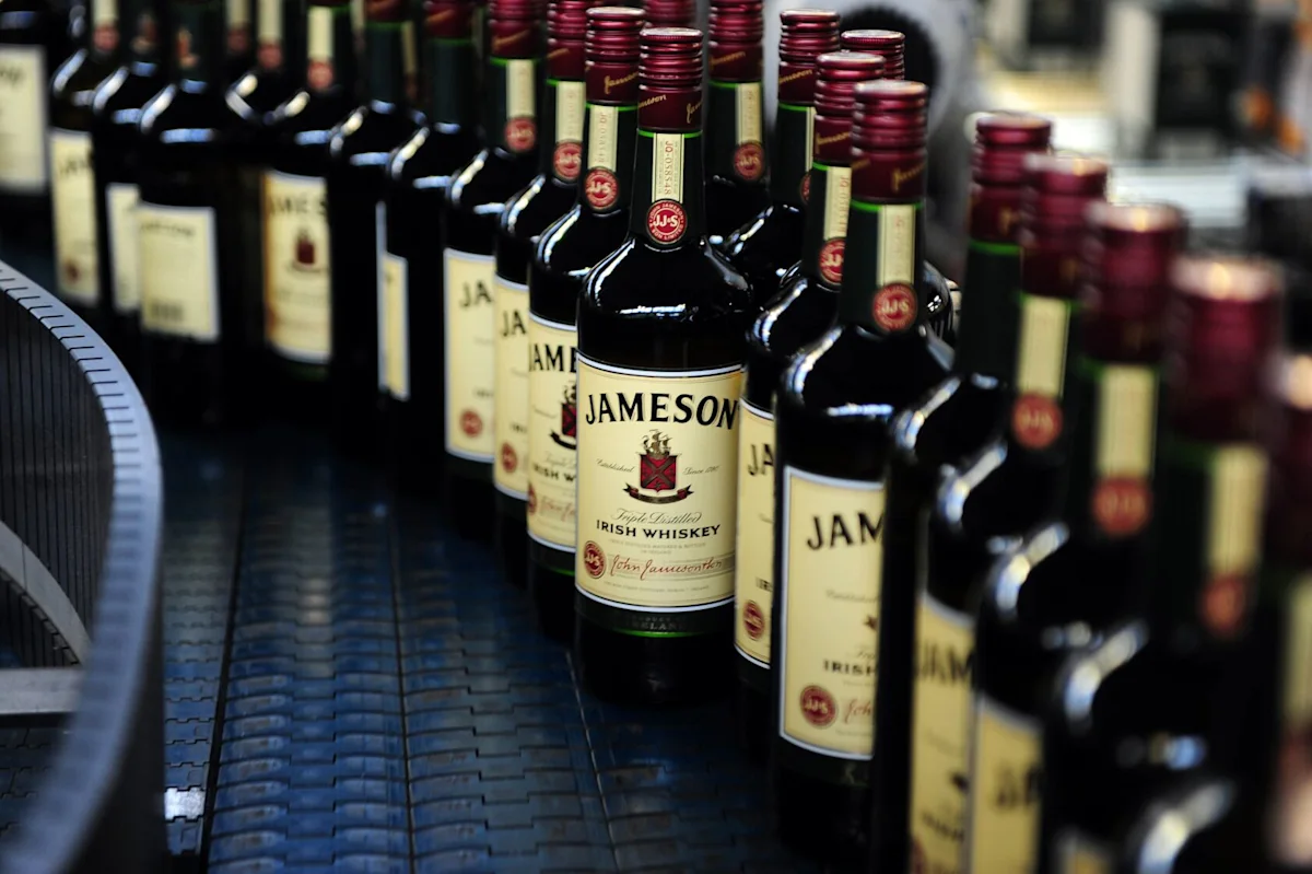Trump Says He’ll Remove US Tariffs on Irish Whiskey