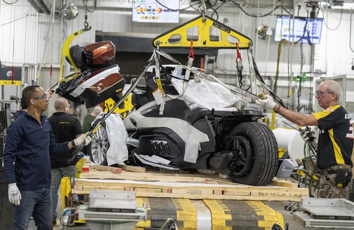 BRP reports $136.8M second-quarter loss, raises full-year guidance