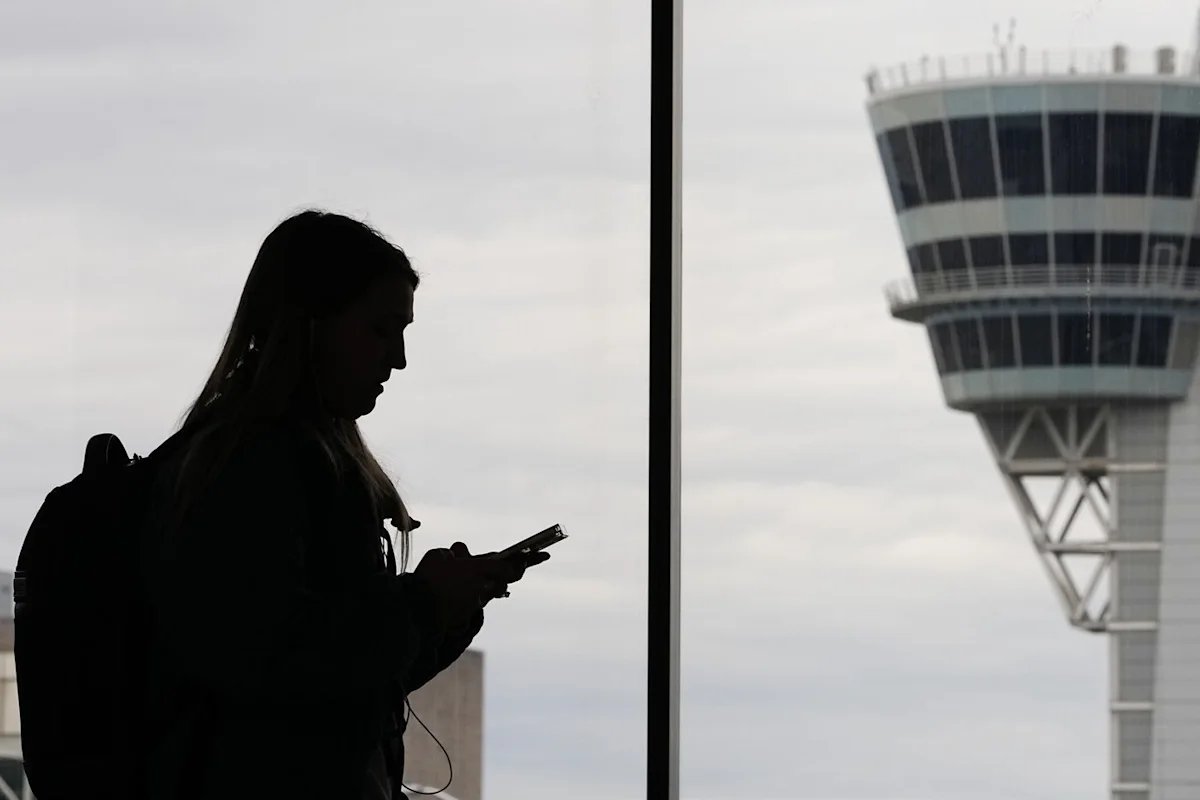 Flights disrupted across the US Northeast due to technical problems at a key air traffic center