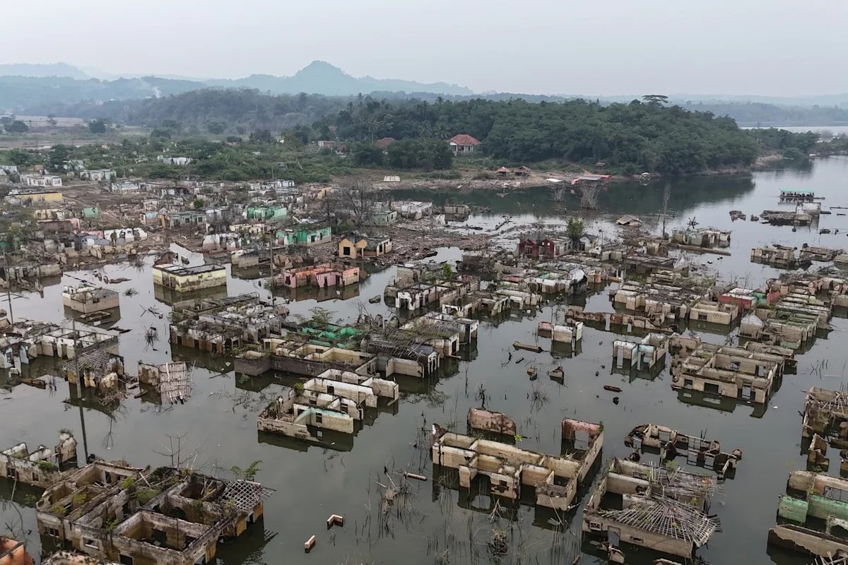 Worsening El Nino threatens Asia with drought, potentially raising food prices globally