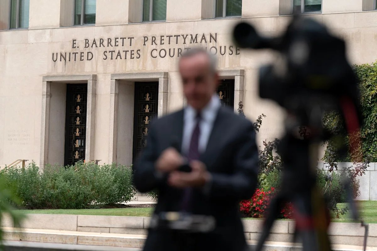 Judge blocks Trump’s ban and says CNN, MS NOW and Politico must have White House access restored