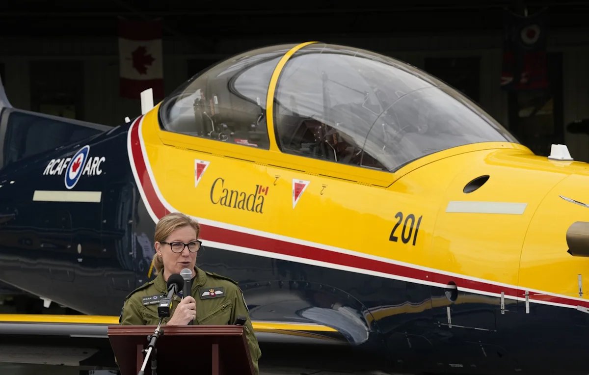 Snowbird replacements ‘extremely manoeuverable, powerful,’ RCAF commander says