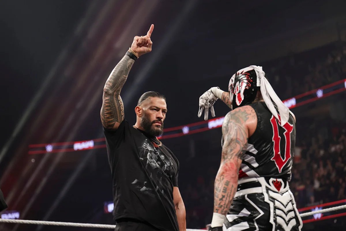 ‘Creative Control…’ WWE fans think Roman Reigns beating Penta in Mexico was the wrong decision