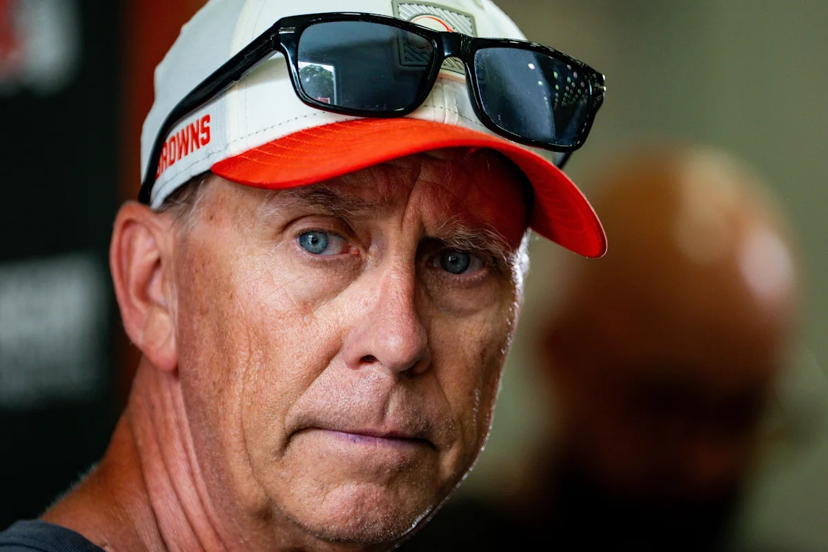 Browns HC fires back at former Steelers HC Mike Tomlin over brutal comments