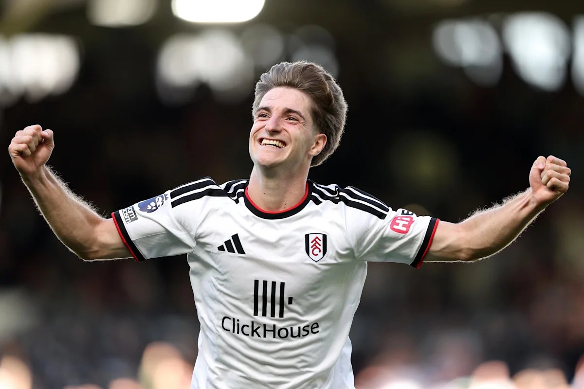 Tracker: Cesar Palacios scores for Fulham