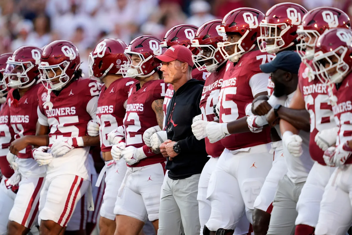 Oklahoma poised to make roster additions on eve of season opener