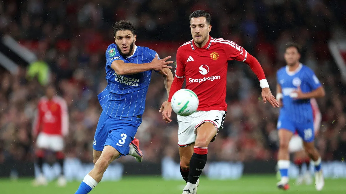 “Many questions asked”: Former United captain blasts Michael Carrick’s side for missing “big opportunity”