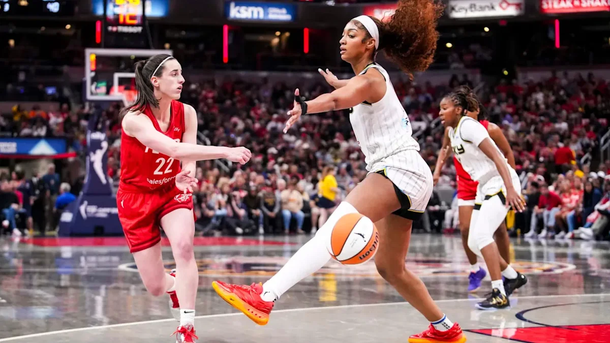 Caitlin Clark’s spectacular pass to Angel Reese sends strong Team USA message