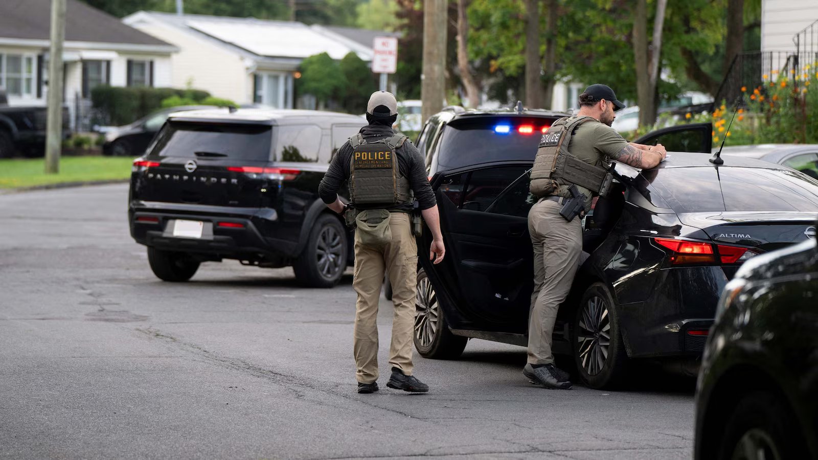 Administration asks Supreme Court to allow swift deportations to 3rd countries