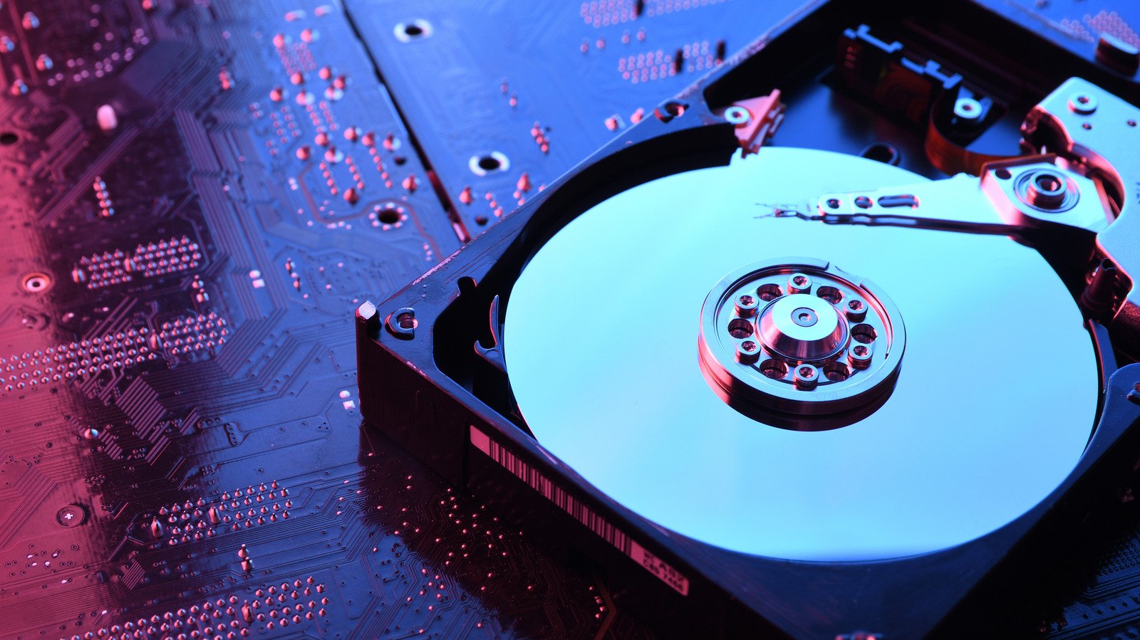 What’s The Difference Between Volatile And Non-Volatile Memory?