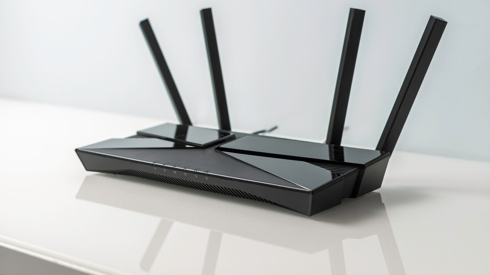 Dual-Band Vs. Tri-Band Routers: What’s The Difference Between Them?