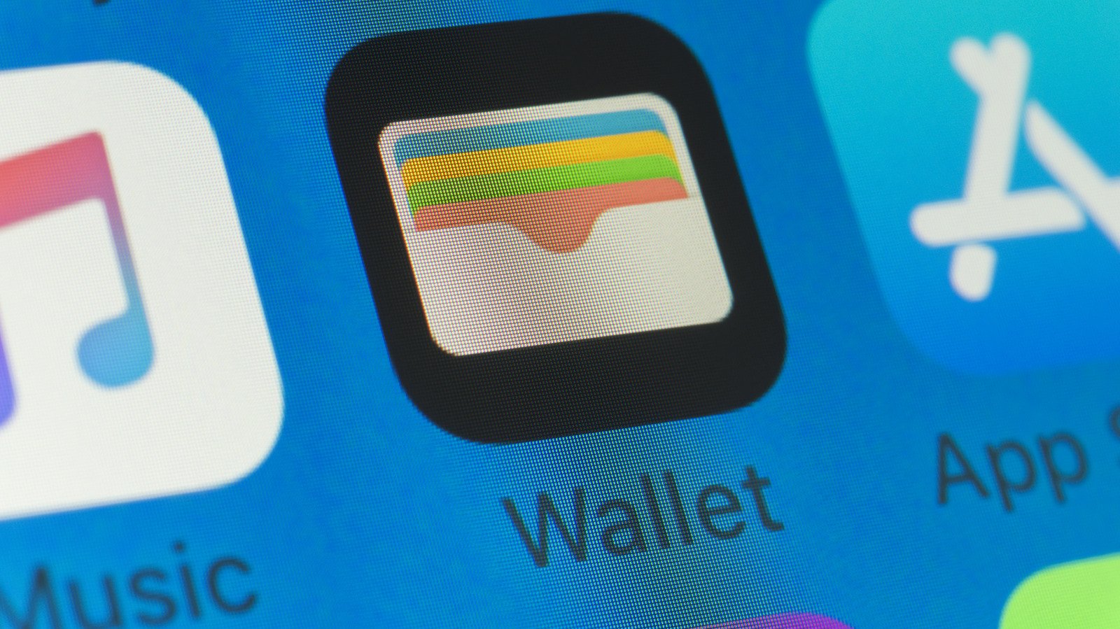 Apple Wallet Is Not The Same As Apple Pay: Here’s How They Differ