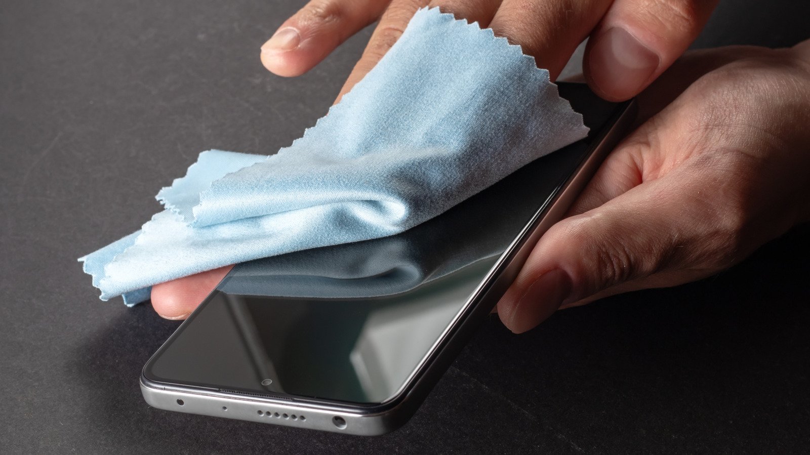 Never Use Harsh Cleaning Products To Clean Your Smartphone — Do This Instead