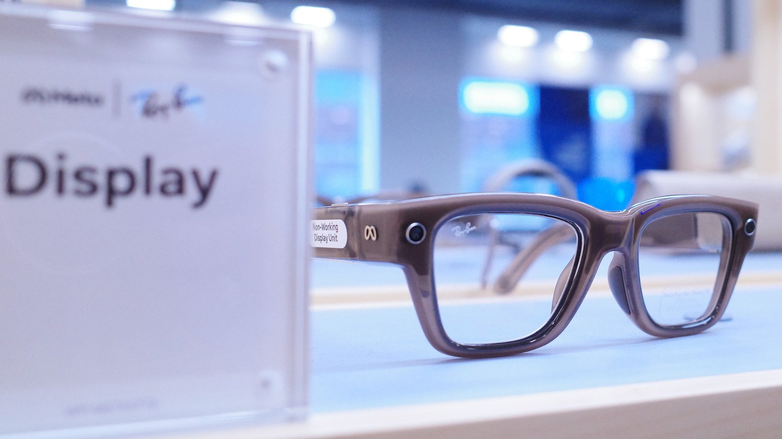 How To Use Meta Display Glasses While Driving With The Audio Only Feature