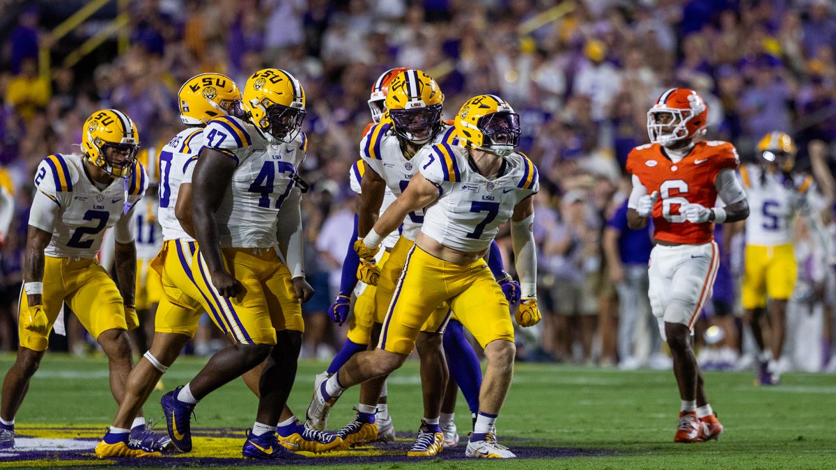 College football rankings: LSU set to rise, Oregon’s status as No. 2 in doubt