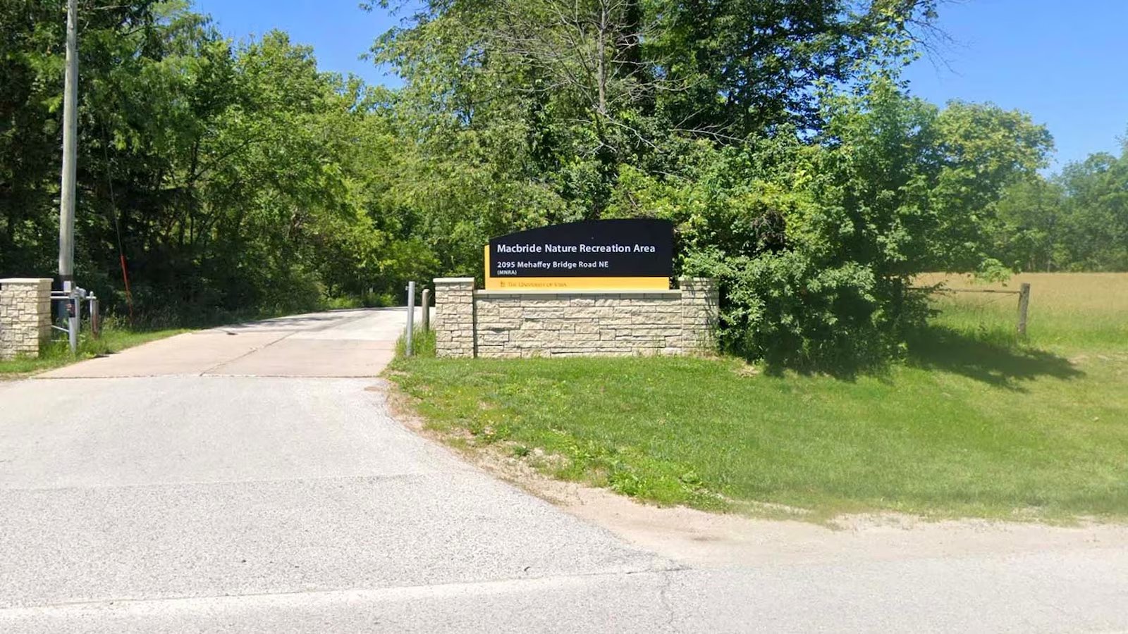 5th grade teacher, student die during field trip to Iowa nature reserve