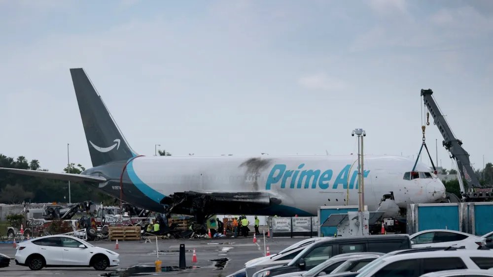 Amazon Air Cargo Network Capacity Tested by 21 Air Suspension