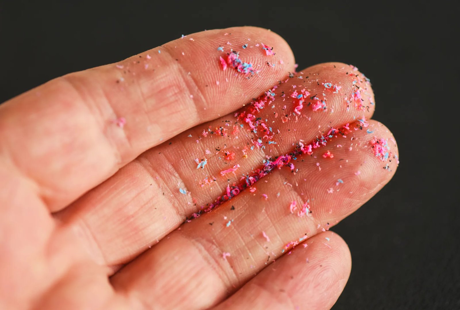 I Found 4 Kitchen Items That Could Be Contaminating My Food With Microplastics