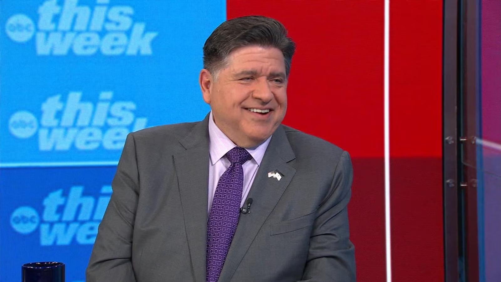 Gov. Pritzker: AI is dangerous ‘on the level of nuclear weapons’