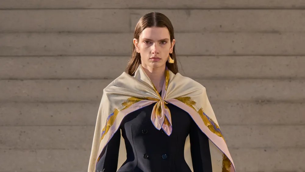 Roksanda Spring 2027 Ready-to-Wear Runway, Fashion Show & Collection Review