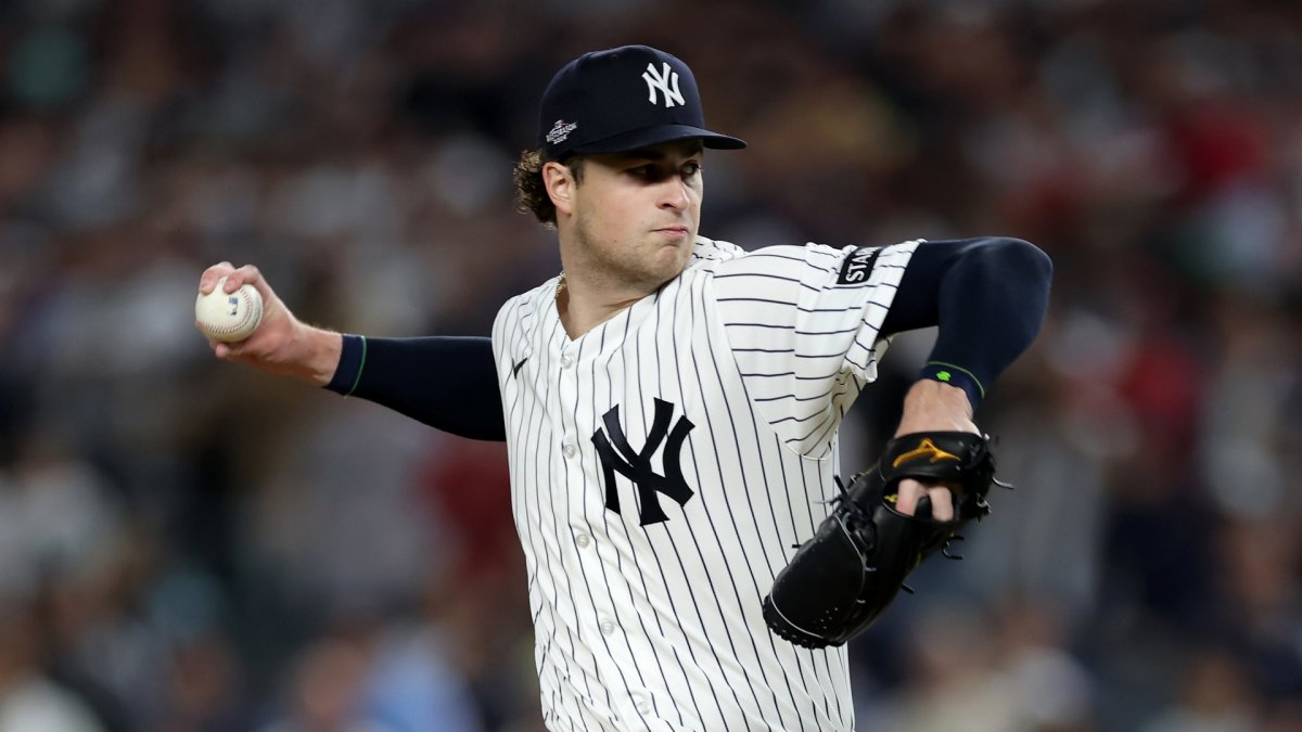 Wild Card Series Game 1 winners, losers: Cam Schlittler shows ace stuff for Yankees; Cubs offense vanishes
