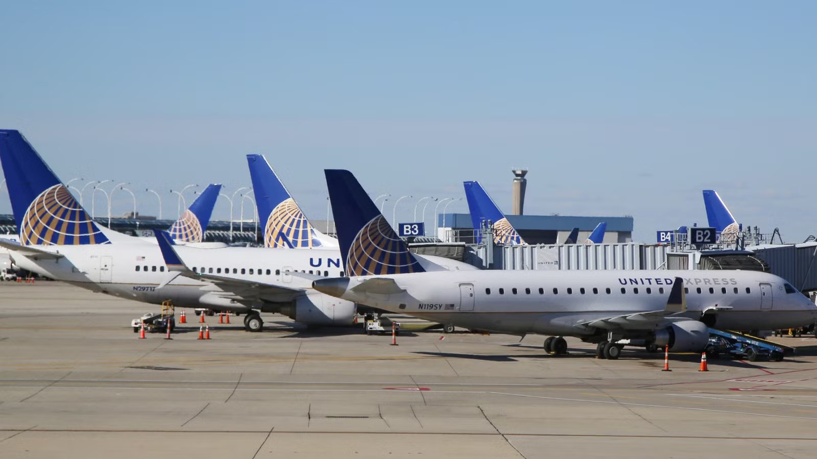 United Airlines Cuts 10 Routes From The World’s Busiest Airport: See Flights Now