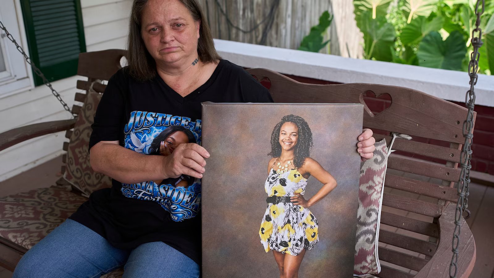 Man arrested in death of woman found hanging from tree in Mississippi