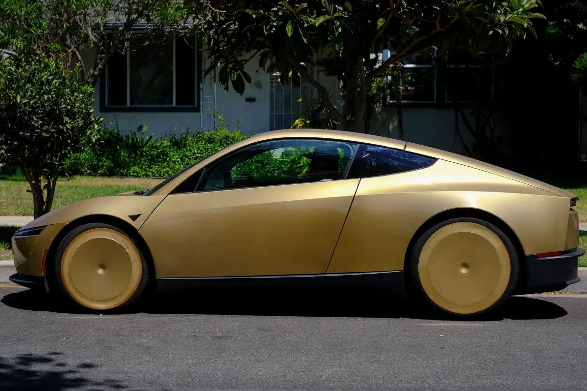Feds launch investigation into Tesla’s Cybercab deployment