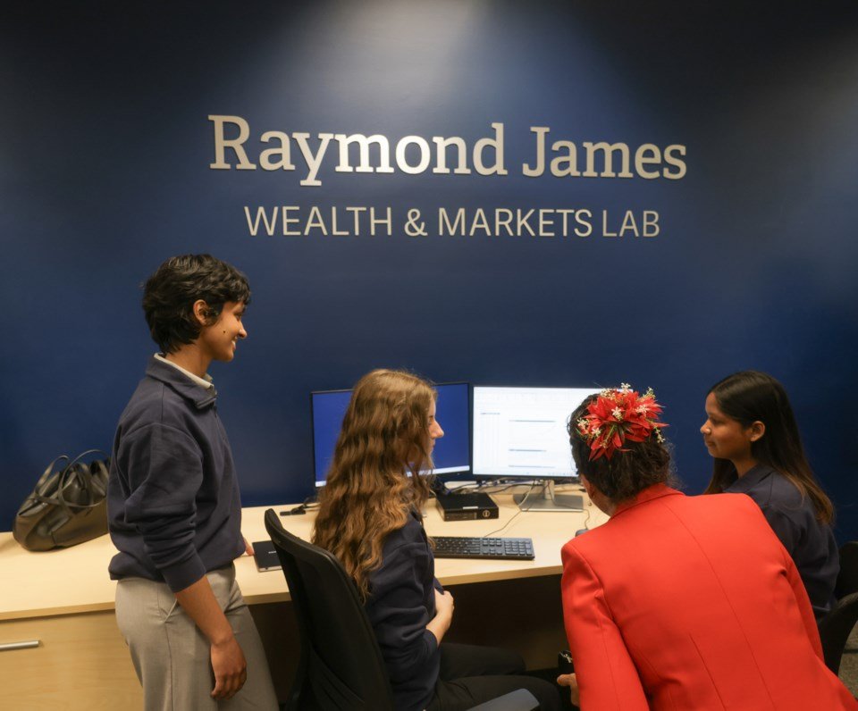 Bringing real-world finance experience into the TRU classroom