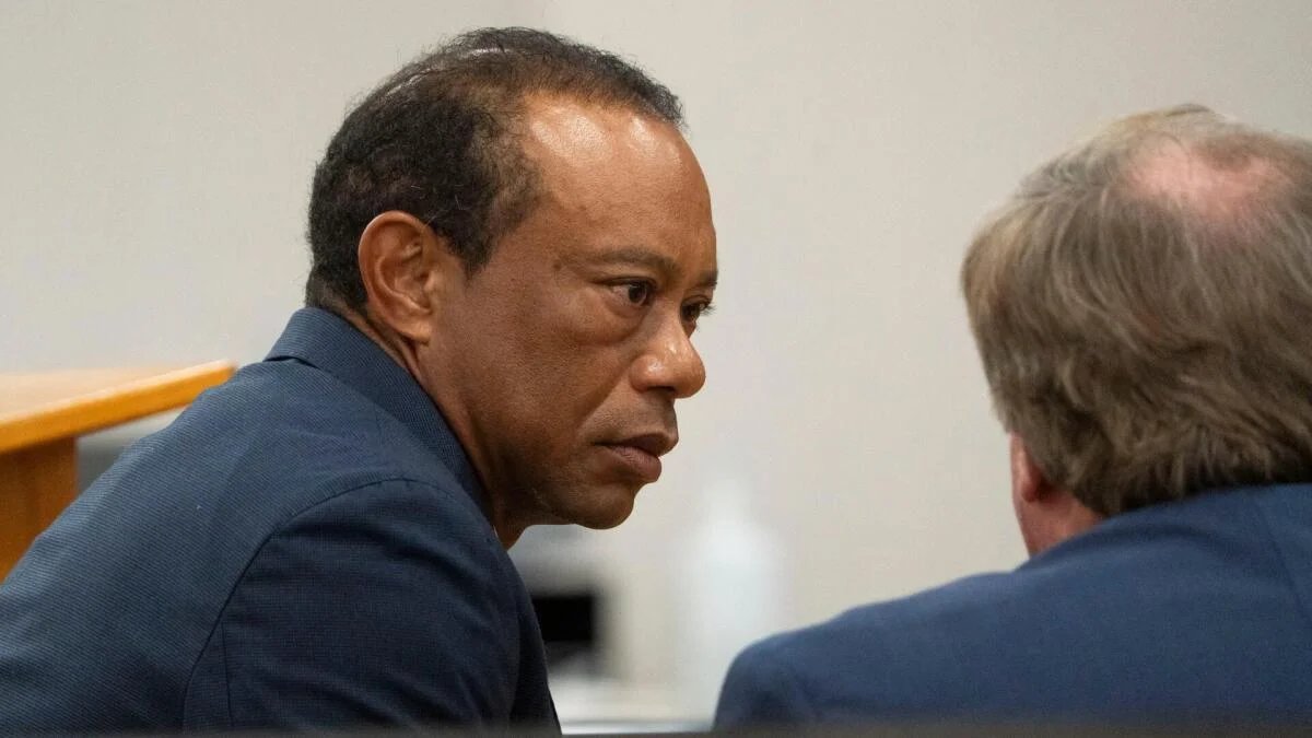 Tiger Woods takes plea deal in DUI case, loses driver’s license for five years