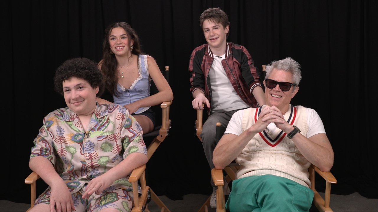 ‘Tiny Fugitives’ Interview: Johnny Knoxville and More