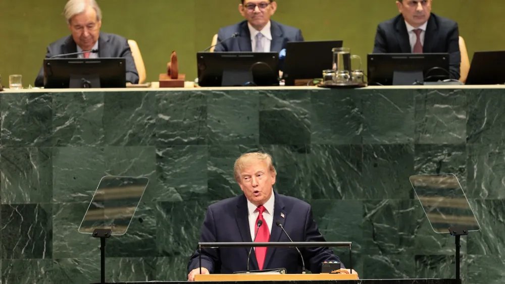 Trump Escalates Iran Rhetoric as US Pursues Hormuz Deal at UN
