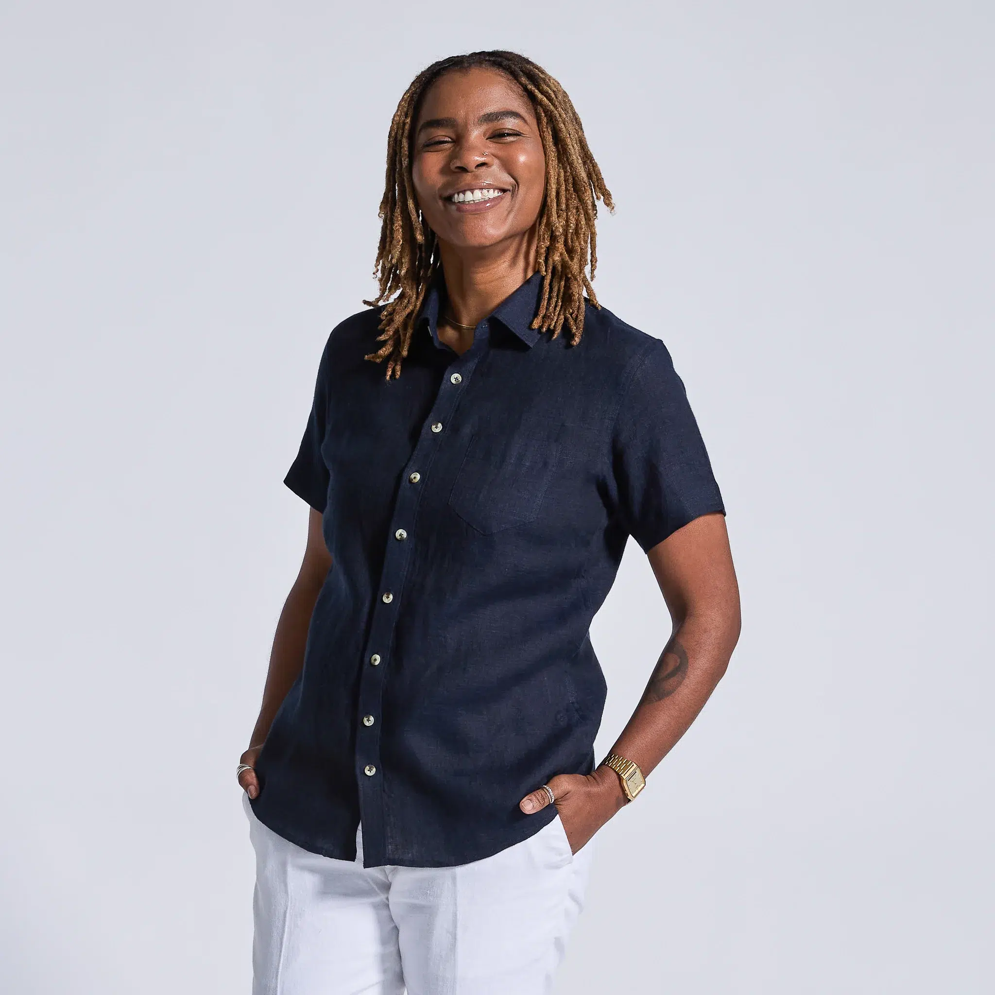 9 Best Unisex Clothing Brands For Gender Neutral Style
