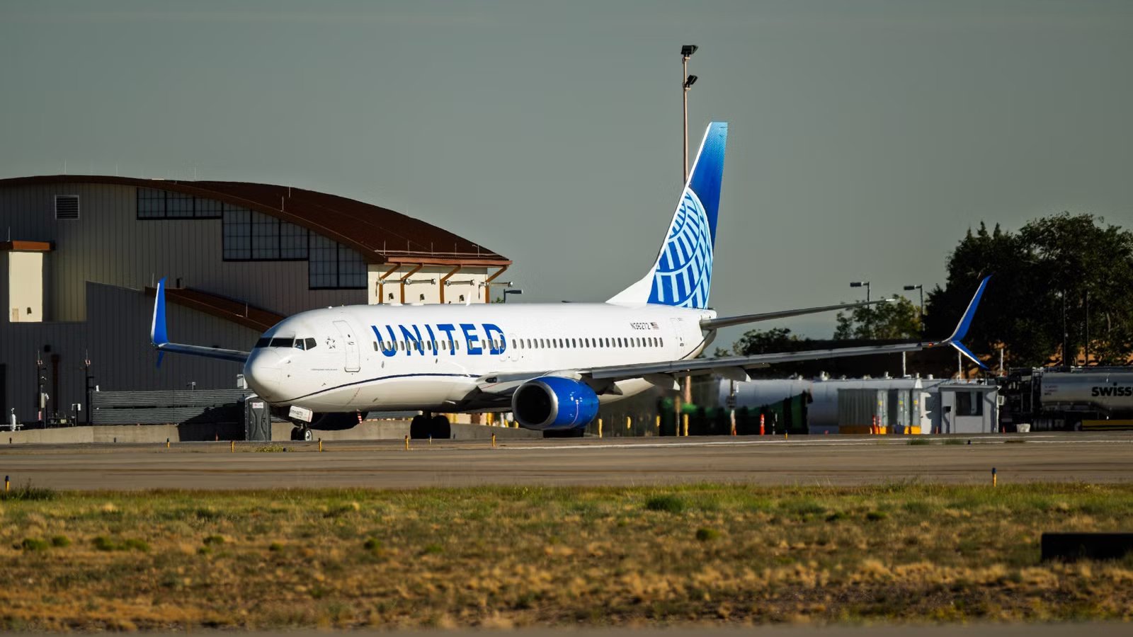 United Airlines’ New App Tool Lets Delayed Flyers Stand By For 3 Earlier Flights