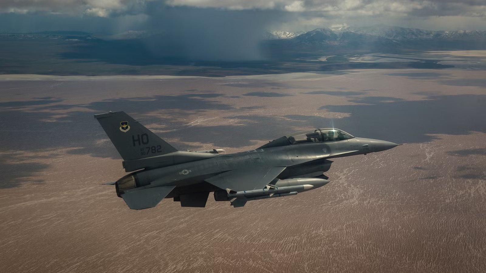 “You May Be Fired Upon”: F-16 Intercepts Silent Cessna Nearing Trump’s Golf Club No-Fly Zone