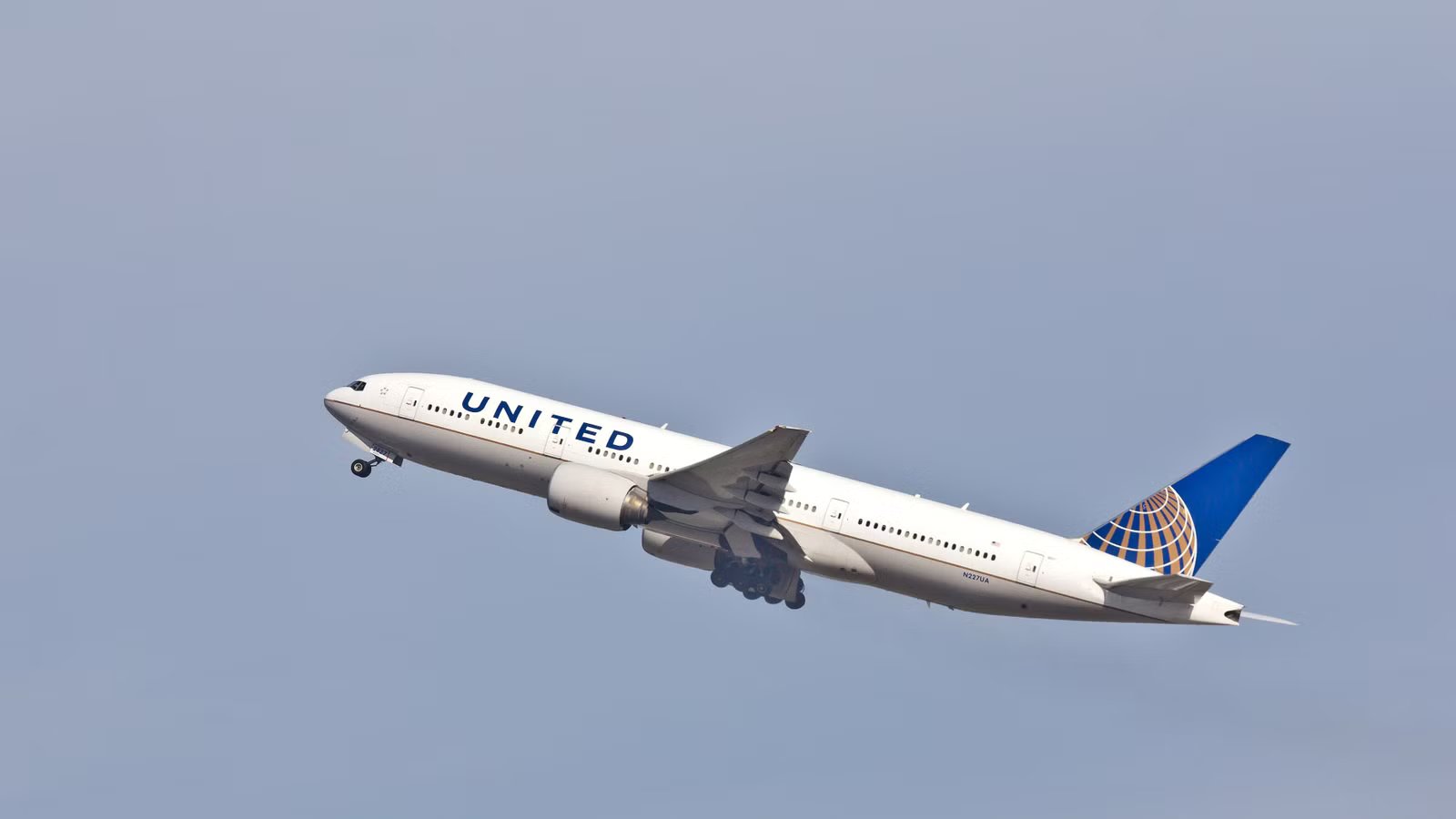 Drunk United Airlines Passenger Tries To Open Door Mid-Flight, Then Bites Flight Attendant