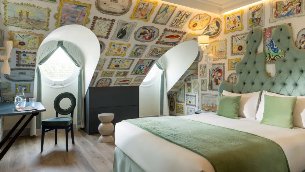 Le Magnifique Is Vincent Darré’s Whimsical Ode to the Arts and Montparnasse
