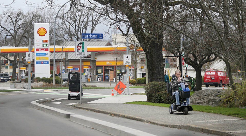 UBCM delegates back push to allow mobility scooters in bike lanes