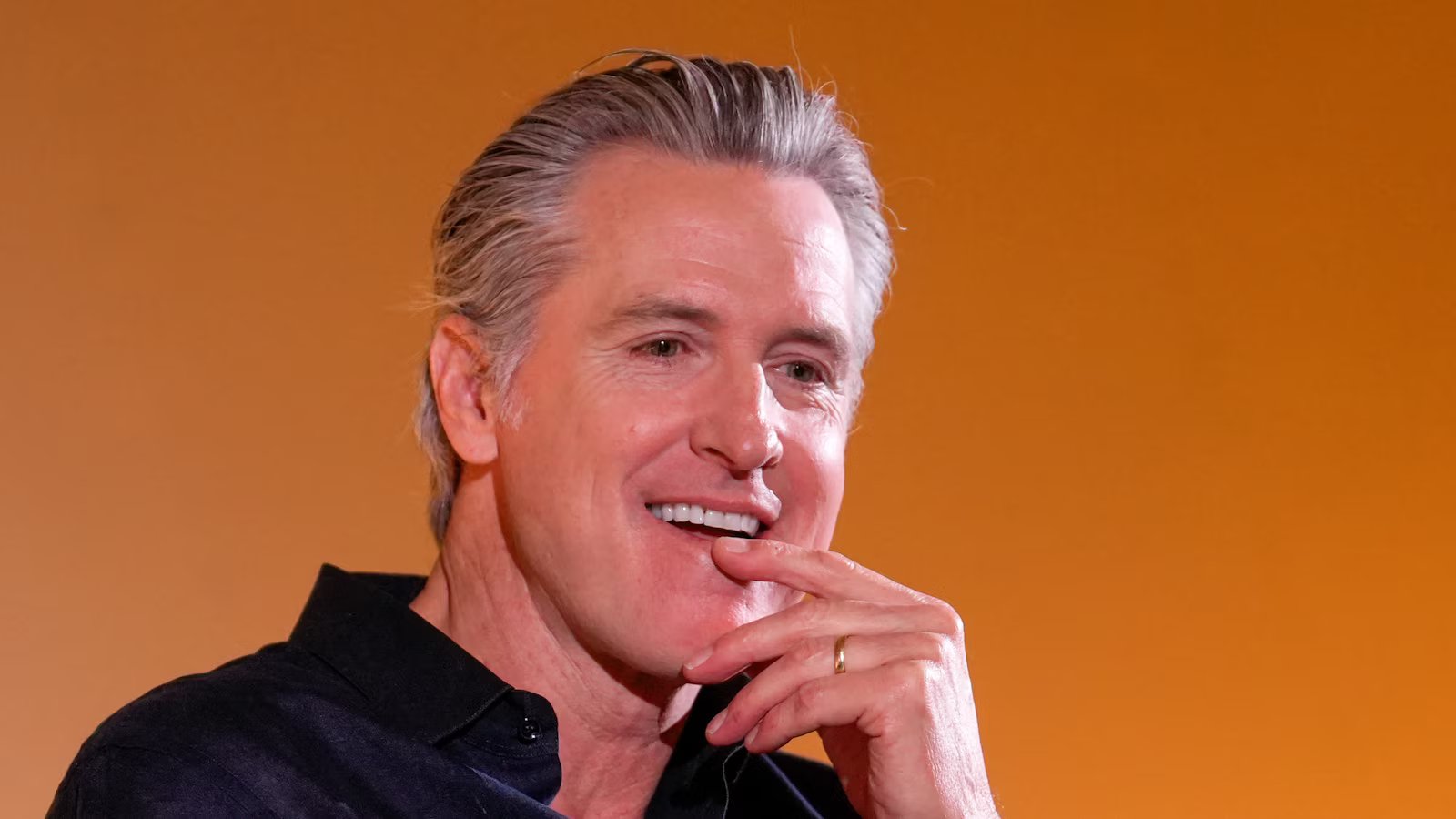 California Gov. Gavin Newsom signs laws to protect workers from AI risks