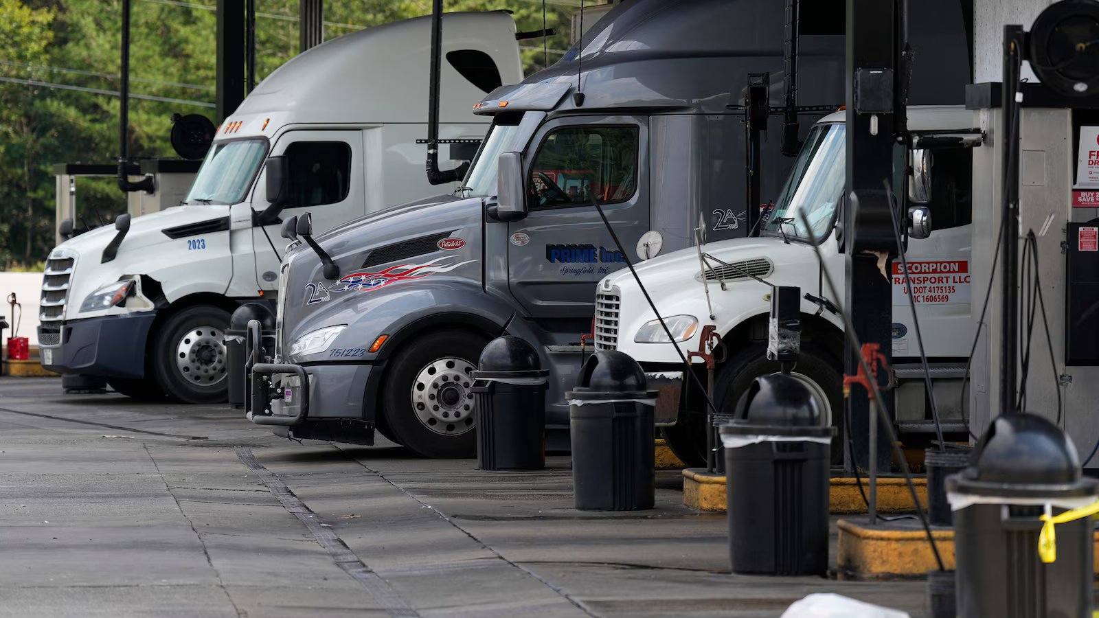 Skyrocketing diesel prices rattle Republicans as midterms approach