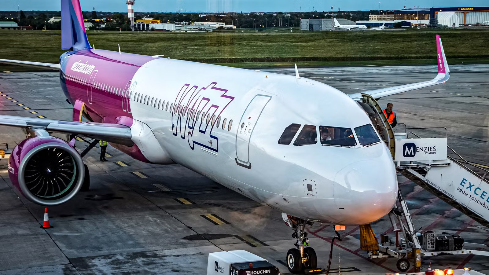 Wizz Air Is Stripping Engines From Its Brand-New Airbus A321XLRs Parked In Poland