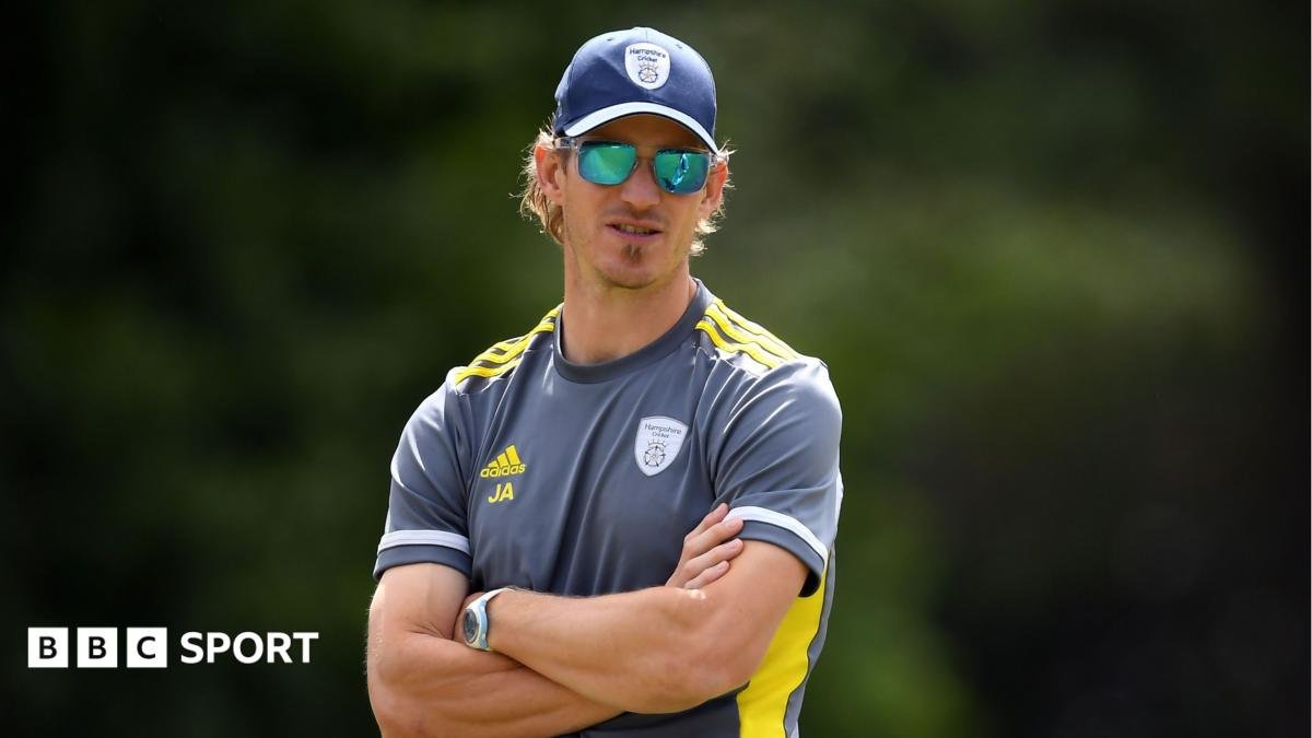 Jimmy Adams: Hampshire legend to leave county for new role
