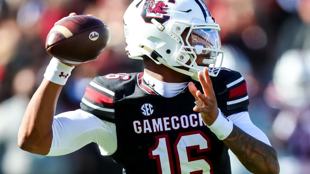 Sources – South Carolina gives more reps to backup QB Cutter Woods
