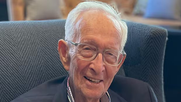 Canadian investor, philanthropist Stephen Jarislowsky dies at age 101