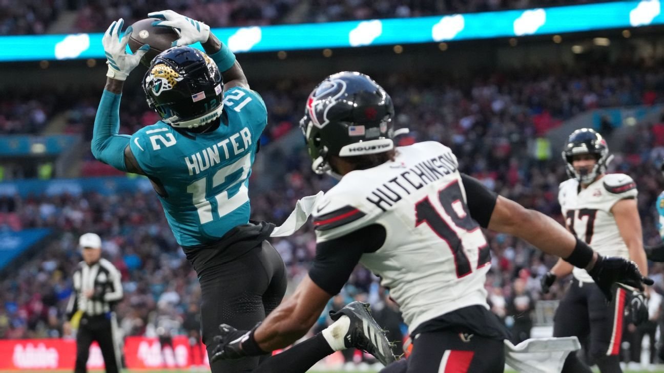Travis Hunter has interception, TD catch in Jaguars’ loss